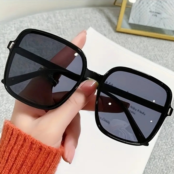 Beach Please...Bundle - Picture 8 of 16